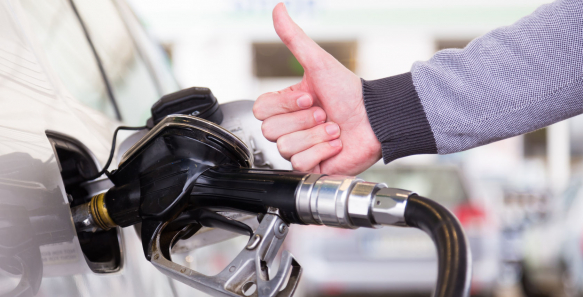 Cómo ahorrar gasolina: Aprenda la mejor manera para tanquear