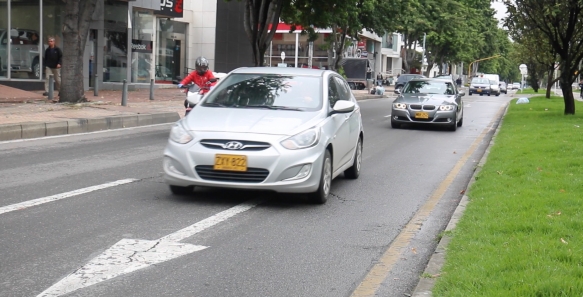 ¿Por qué la Avenida 19 es pilar en transaccion de vehículos en Bogotá?