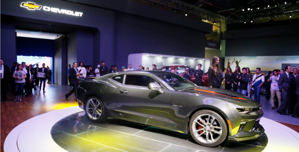 Camaro Fifty, Sonic y Cruze HB: lanzamientos Chevrolet en Salón del Automóvil
