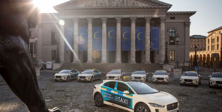 Jaguar lanzará la primera flota de taxis eléctricos