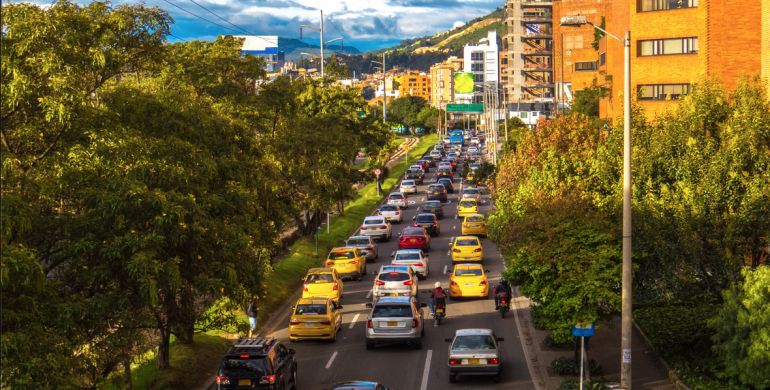 Así puedes identificar los 6 tipos de placas de carros que circulan en Colombia