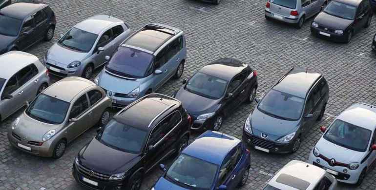 ¿Automóvil o camioneta? ¿Cuál te conviene más? ¿Automóvil o camioneta? ¿Cuál te conviene más?
