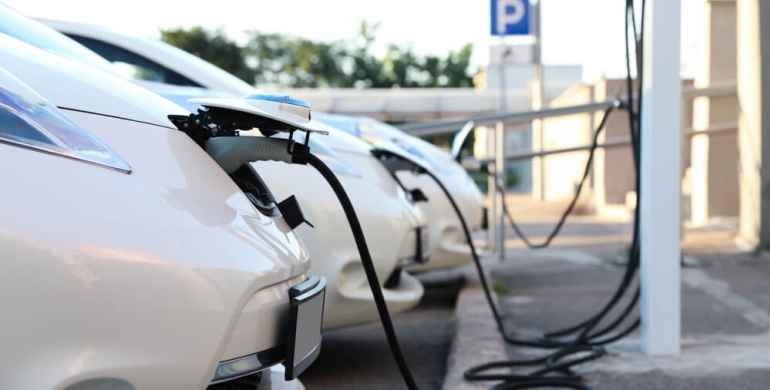 Carros eléctricos: Incentivos y descuentos por su compra en Colombia