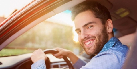 10 hábitos para una feliz conducción por carretera