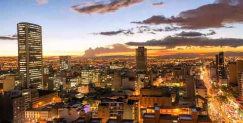 Vuelve a subir el precio de la gasolina en Colombia